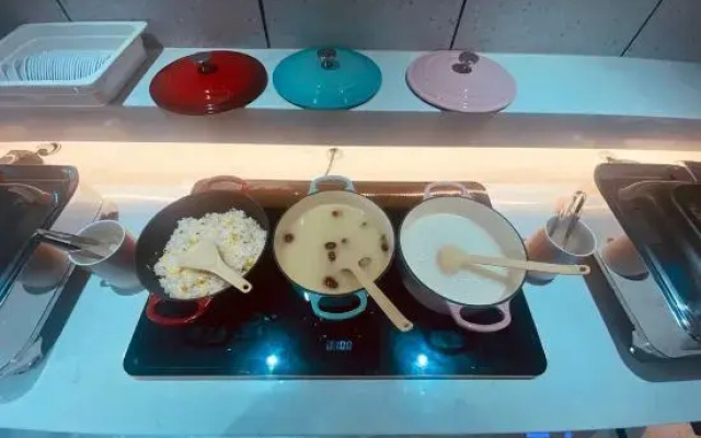 Ni Hao Hotel (Weihai Shandong University Huoju 8th Street)