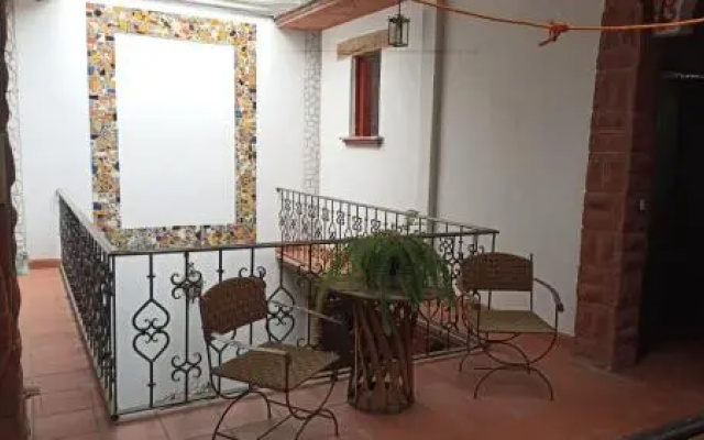 La casona de piedra