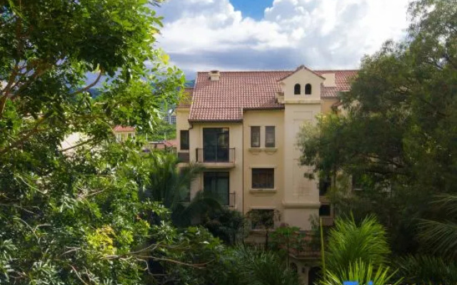 Sanya Qijule Villa