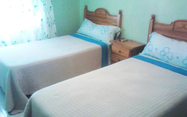 Hostal Alameda