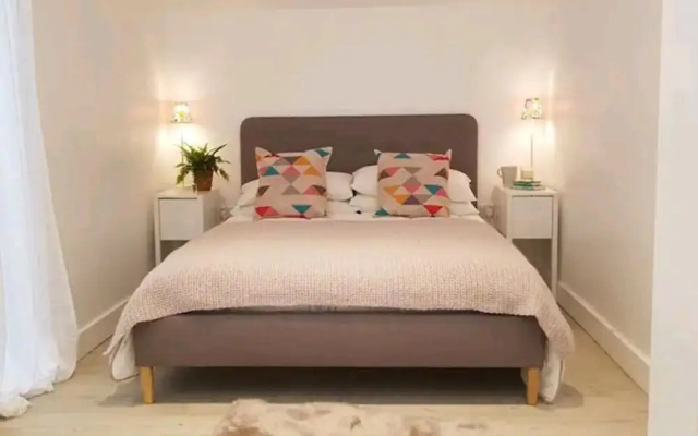 The Studio a Super Cute Place nr Southwold