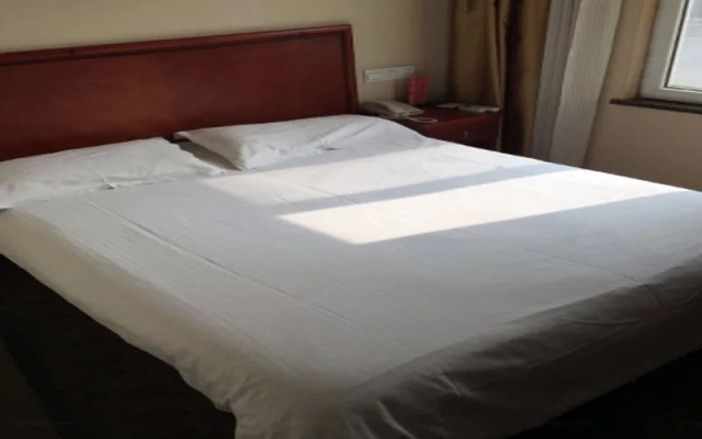 GreenTree Alliance ShanDong Qingdao Licang District Jingkou Road Pedestrian Hotel