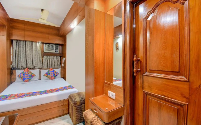 FabHotel Panasia International