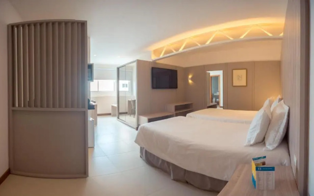 Malibu Plaza Hotel