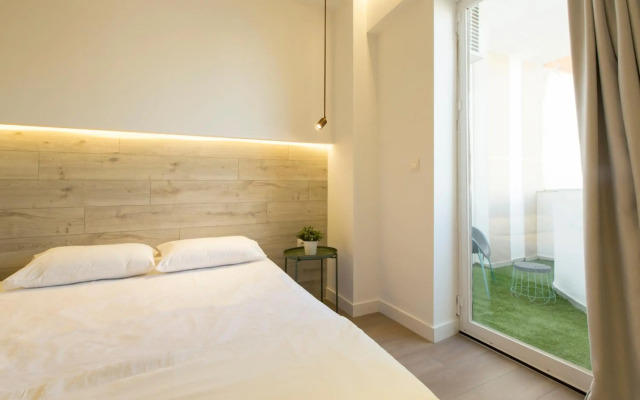 High-End Luxury Apartment