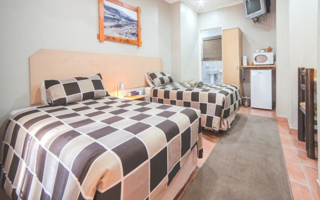Marle' Lodge