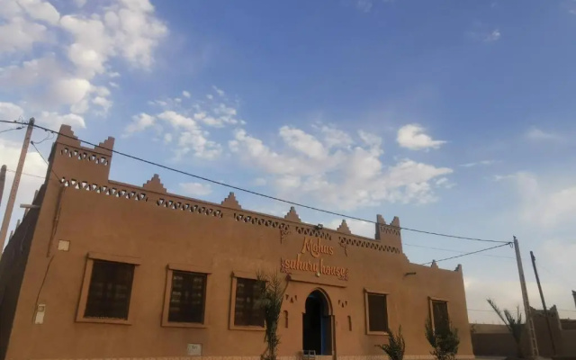 Mohas-sahara-house