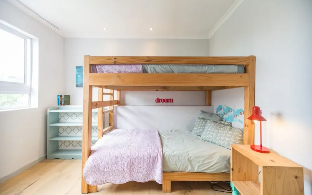 Ocean 12 Guesthouse