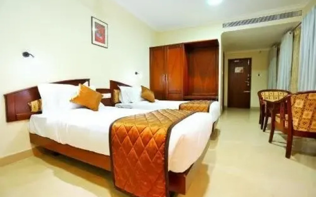 Hotel white city
