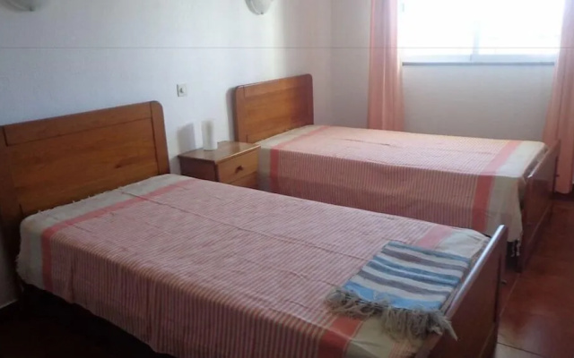 Montinho Apartment