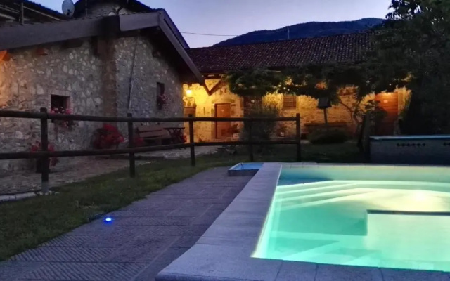 La Costa Di Gavedo