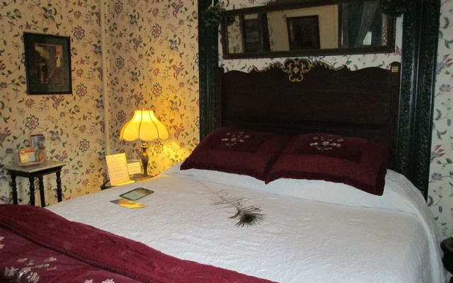 Yellow Turtle Inn
