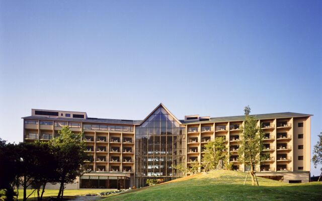 Yakushima Iwasaki Hotel Якусима вид на фасад