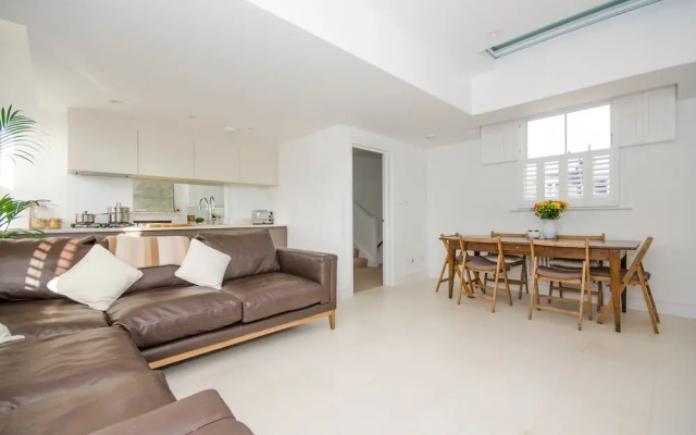 2 Bedroom Flat Near Hampstead Heath