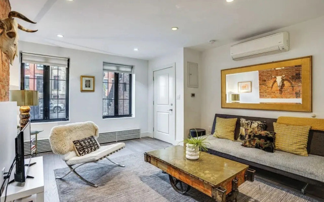 Shared Yard Space! Garden-level Unit in Bed-stuy