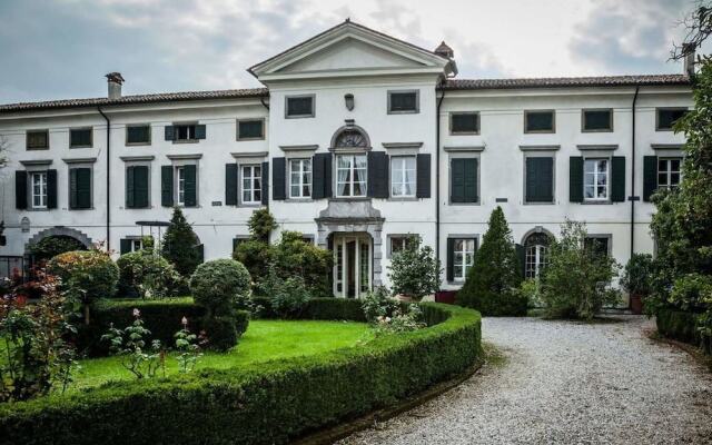 Отель Villa di Tissano Италия, Палаццоло-делло-Стелла - отзывы, цены и фото номеров - забронировать отель Villa di Tissano онлайн вид на фасад