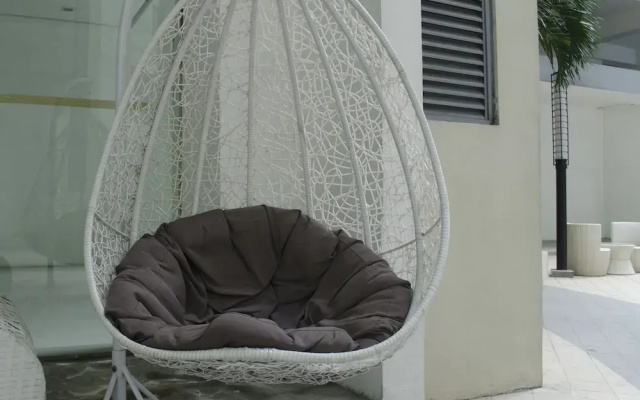 Decorated Duplex Apartment @ BGC