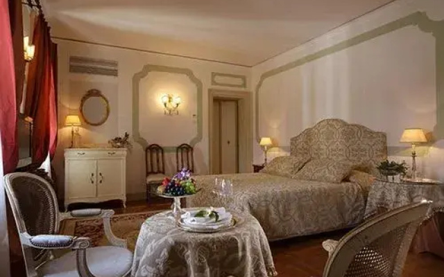 Villa Contarini Nenzi Hotel & SPA