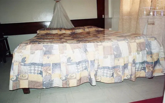 Blue Hut Hotel