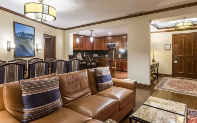 Aspen Ritz Carlton 3 Bed