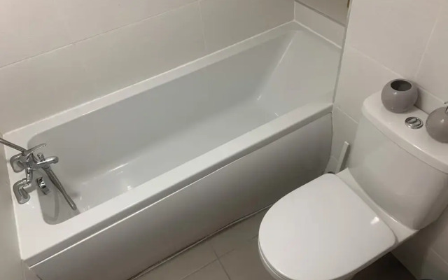 HU1 Triplex City Centre Gem sleeps 6 H7