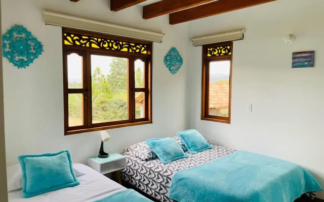 Casa turquesa