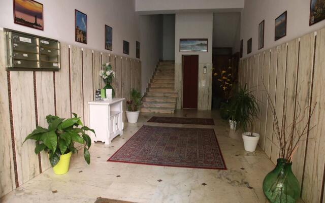 Отель L'Essenza B&B Италия, Реджо-ди-Калабрия - отзывы, цены и фото номеров - забронировать отель L'Essenza B&B онлайн вид на фасад