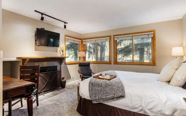 Park City Paradise Ski-in/ski-out Resort!