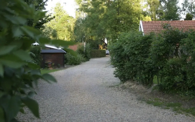 Tidy Chalet With gas Fireplace, in the Achterhoek