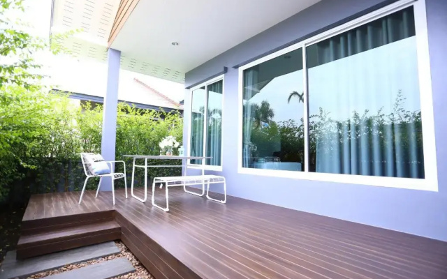 Thacha Pool Villa B