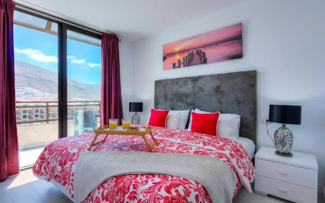 Modern Apartment Los Cristianos Center