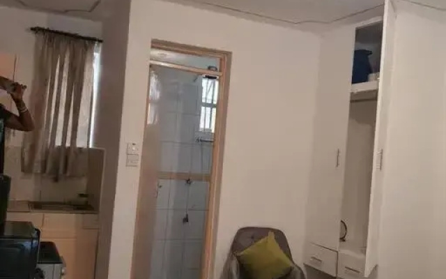 Lovely serviced studio with a free parking