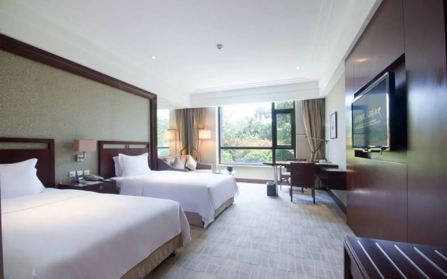 Tongli Lakeview Hotel