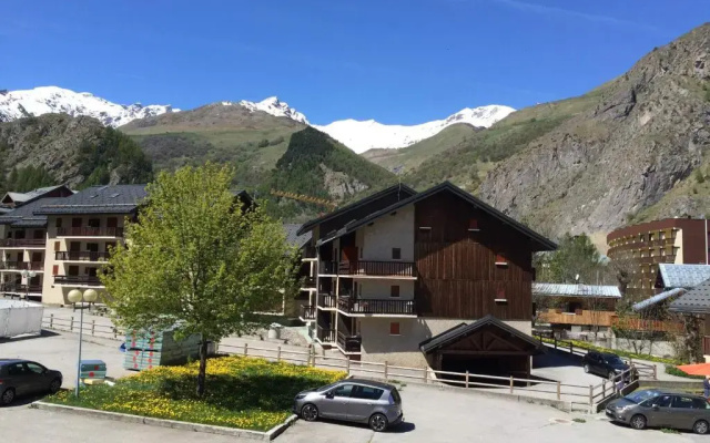 Appartement Valloire, 1 pièce, 3 personnes - FR-1-263-461
