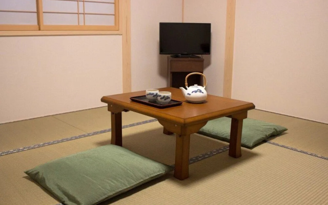 Kamoya Ryokan