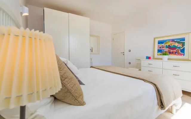 Porta Apartments by Irundo