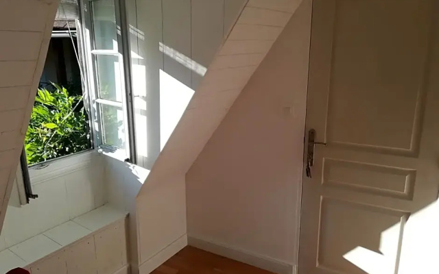 De l'Autre Côté