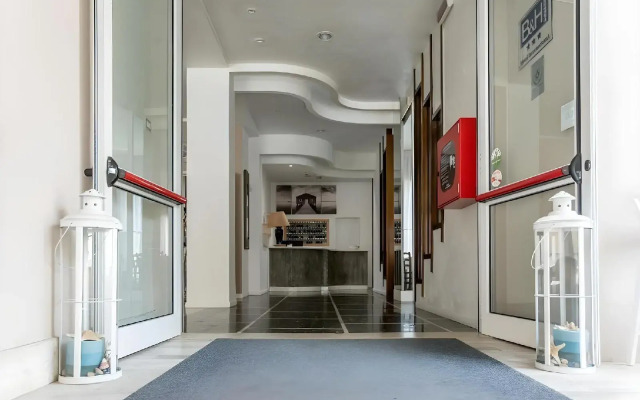 c-hotels International
