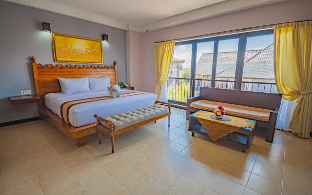 Grand Santhi Hotel