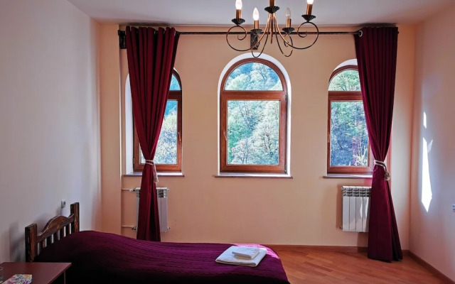 Отель Vanatun Monastery Stay