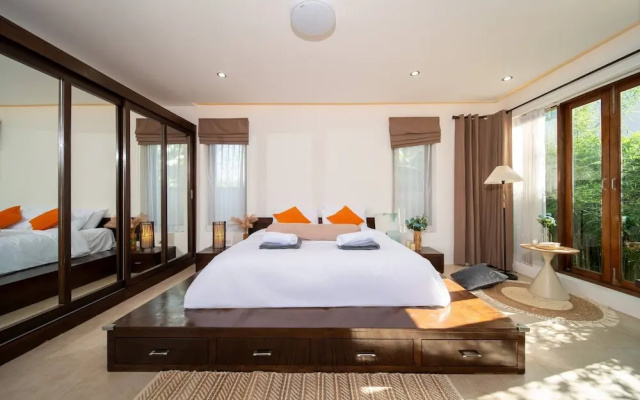 Spacious Private 4 BR Villa With a Working Office