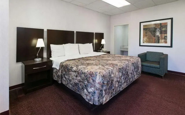 Days Inn Longview