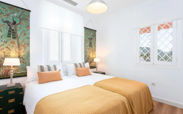 Stunning Penthouse with Large Private Terrace. Plaza Marina