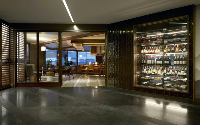 DoubleTree by Hilton Montreal