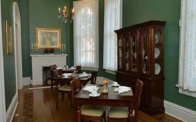 The James Lee House