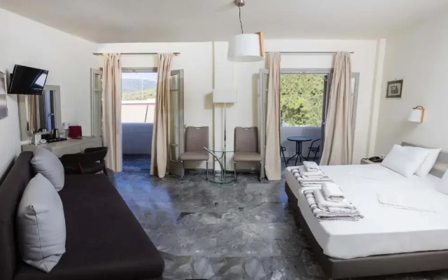 Erato Hotel