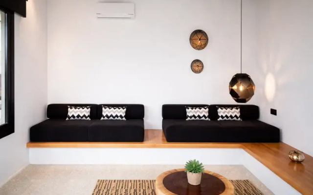Hotiday Suites Mykonos