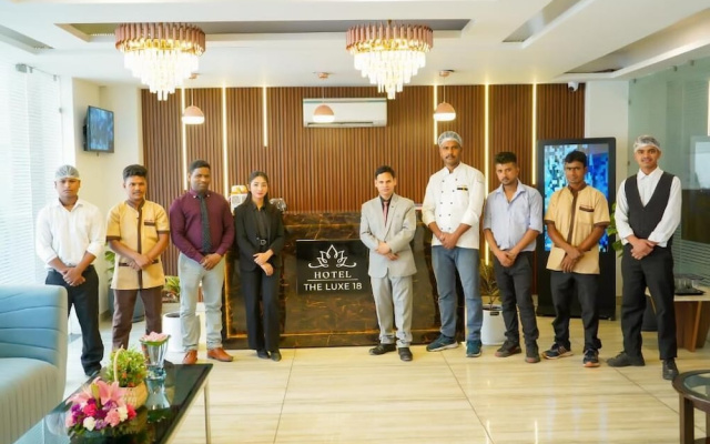 Hotel The Luxe 18