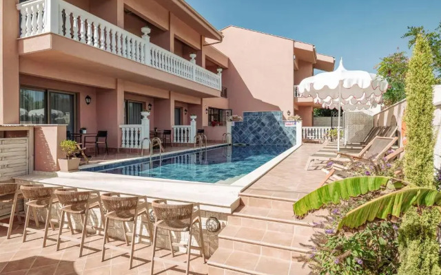 Kseynasa Suites