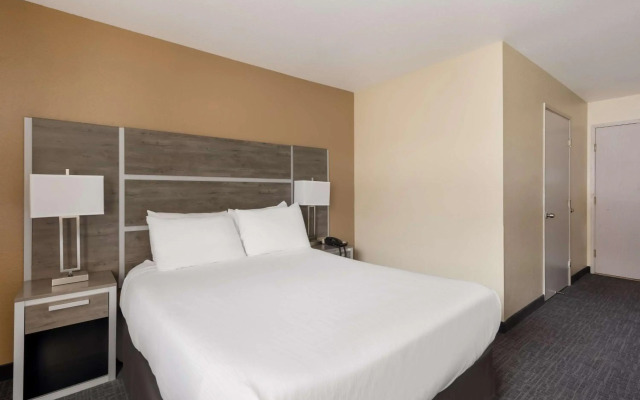 SureStay Hotel by Best Western Wells